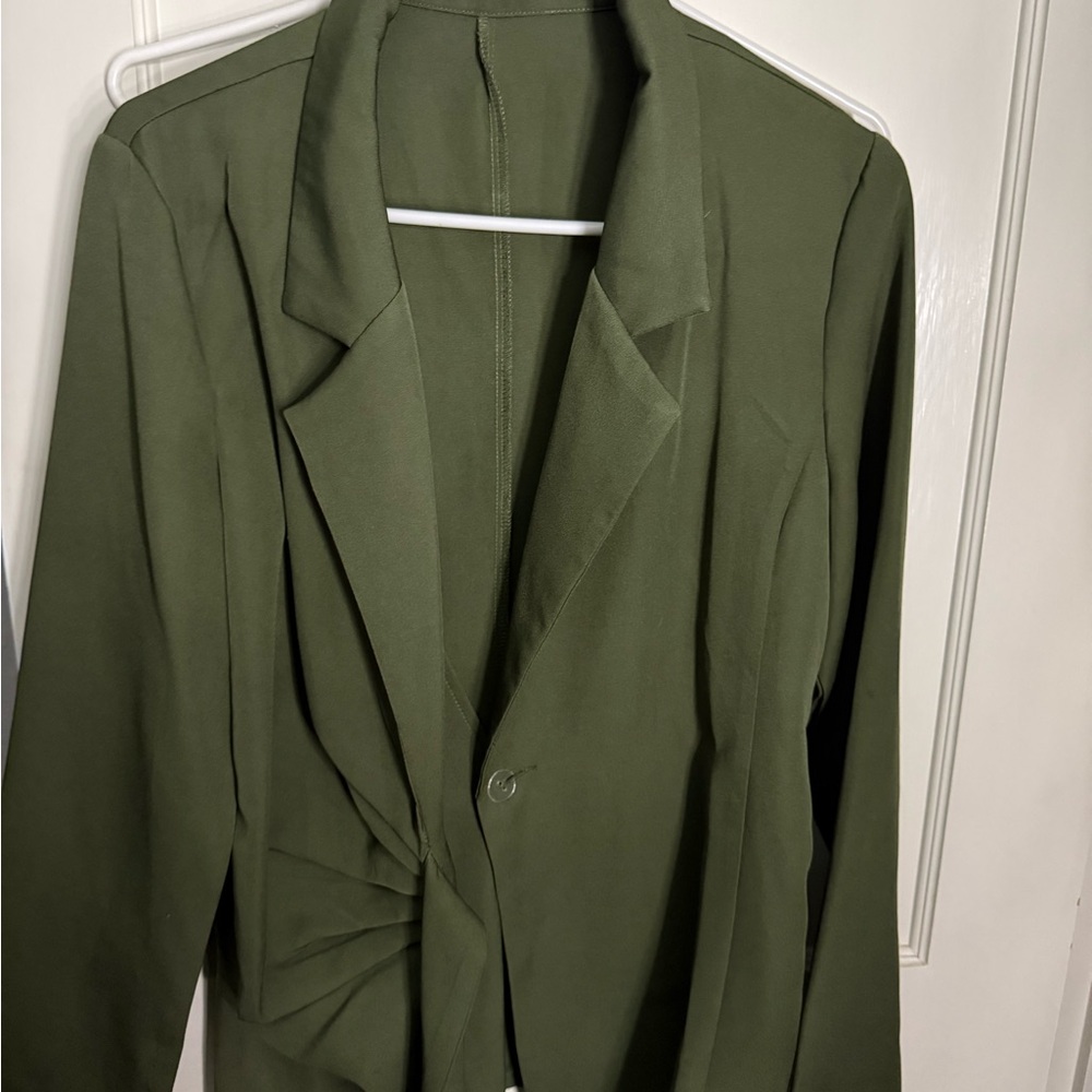 SHEIN Forest Green Blazer